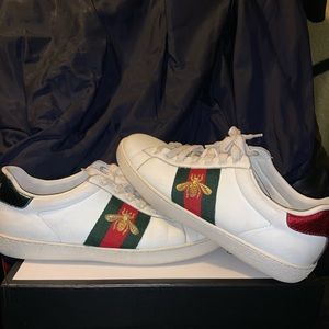 Gucci Ace embroidered shoes